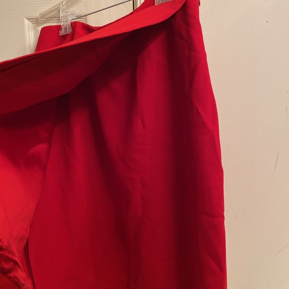 Neiman Marcus exclusive red suit set - Picture 7 of 10